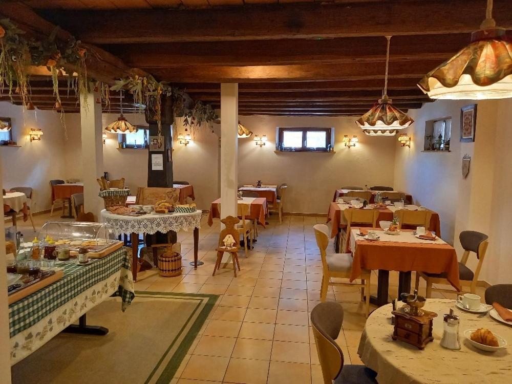 Hotel Winzenberg Blienschwiller Екстер'єр фото