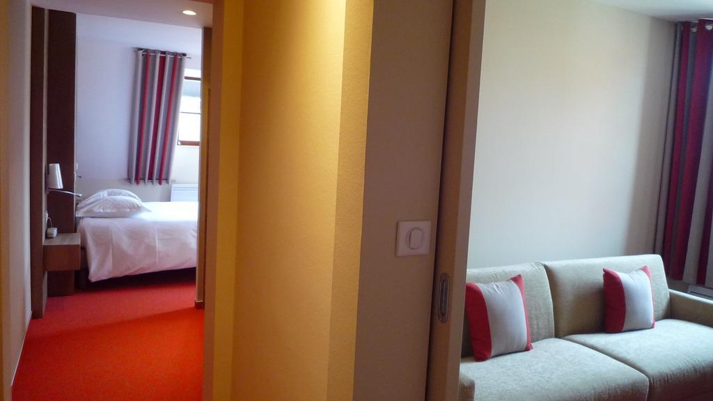 Hotel Winzenberg Blienschwiller Номер фото